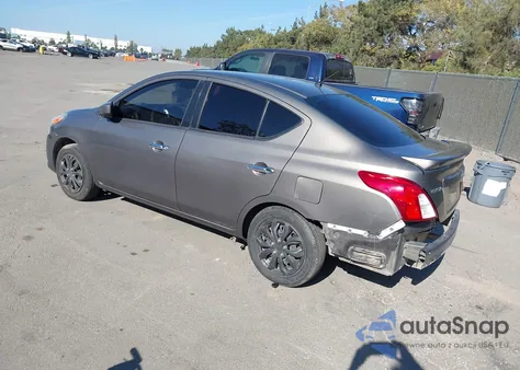 2016 Nissan Versa 1.6 Sv z USA, uszkodzony, nr VIN 3N1CN7AP9GL909938